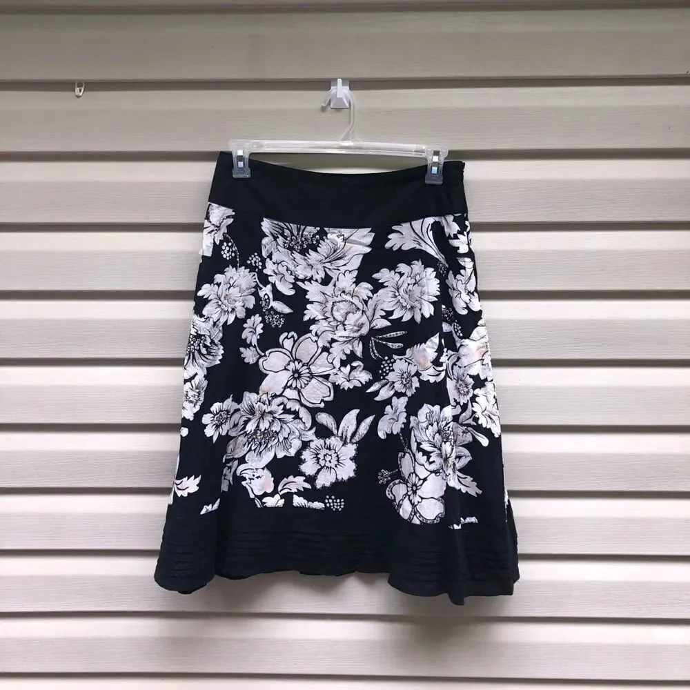 Nicole by Nicole Miller Black  and White Embellished Skirt Size 8
